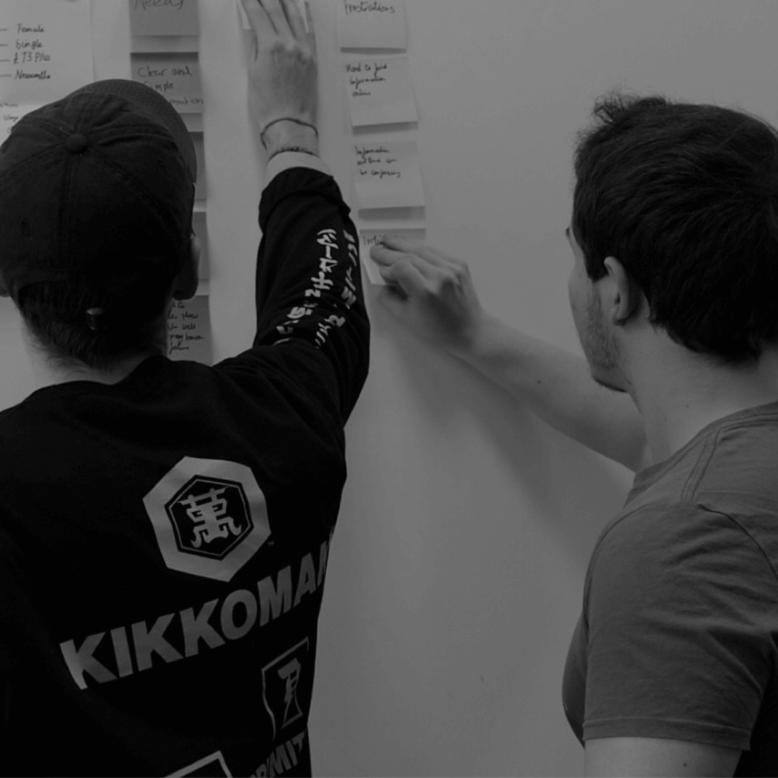 Affinity mapping with sticky notes